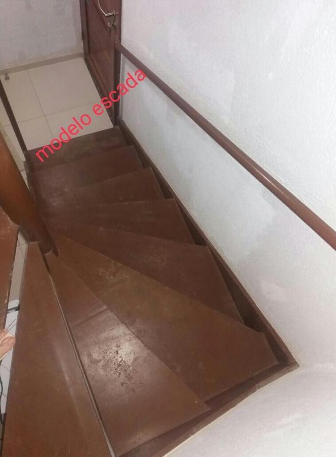 Triplex No Centro Para Ate 06 Pessoas グアラミランガ エクステリア 写真